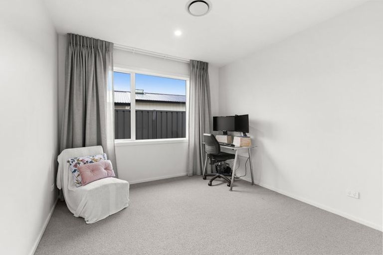 Photo of property in Lyndhurst Road, Frimley, Hastings, 4120