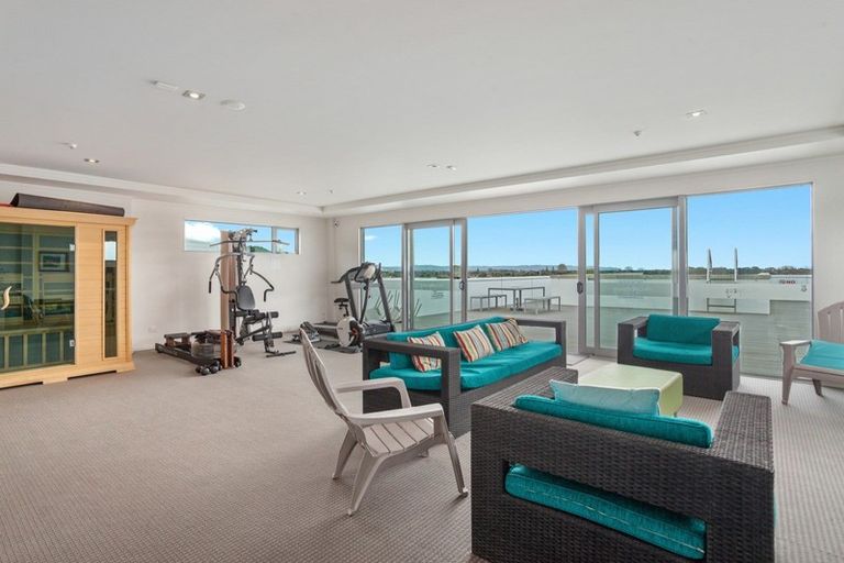 Photo of property in Quayside Apartments, 210/11 George Street, Whakatane, 3120