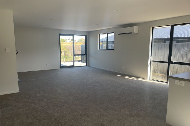Photo of property in 16 Kauri Lane, Omokoroa, 3114