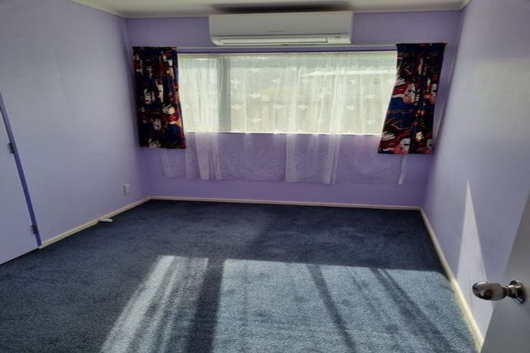 Photo of property in 32 Tararua Street, Trentham, Upper Hutt, 5018