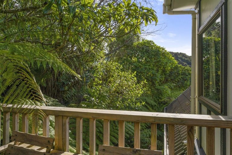 Photo of property in 5 Newgate Street, Picton, 7220