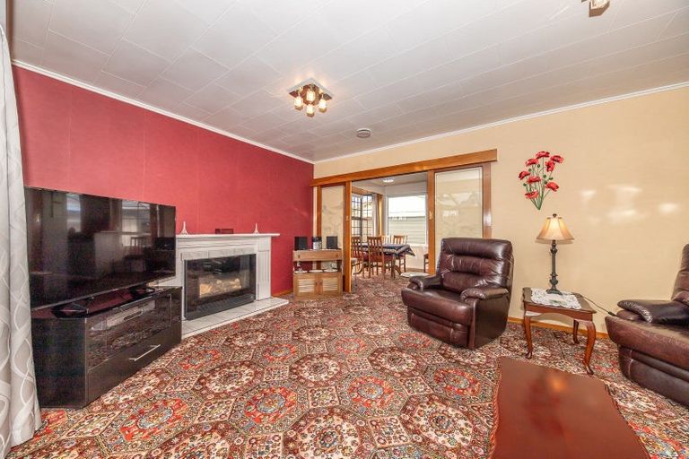 Photo of property in 38 Lyndhurst Street, Westport, 7825