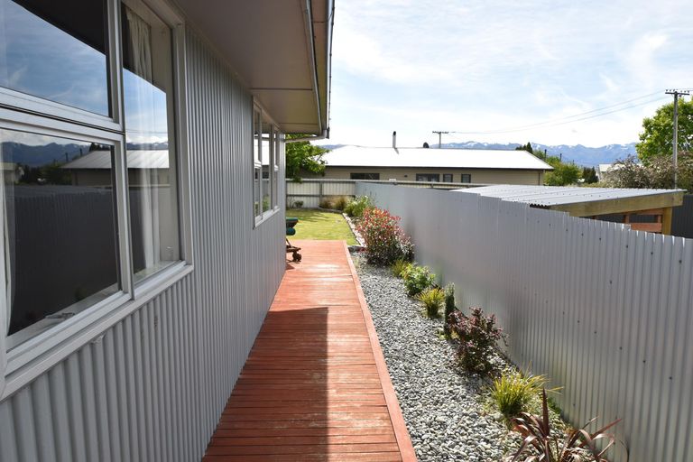 Photo of property in 26 Jollie Road, Twizel, 7901