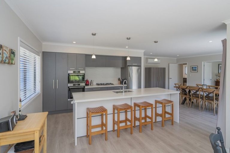 Photo of property in 22 Kupe Drive, Whitianga, 3510