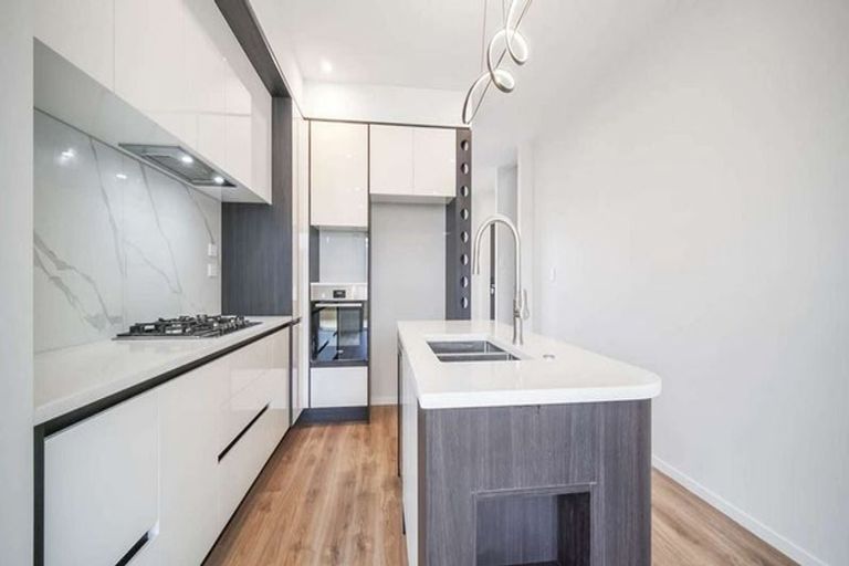 Photo of property in 27 Woven Place, Karaka, Papakura, 2113