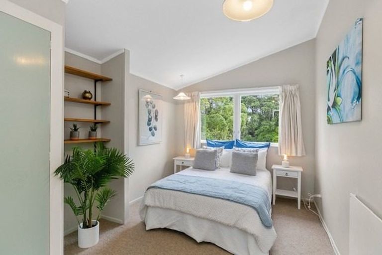 Photo of property in 13 Ngaio Gorge Road, Ngaio, Wellington, 6035