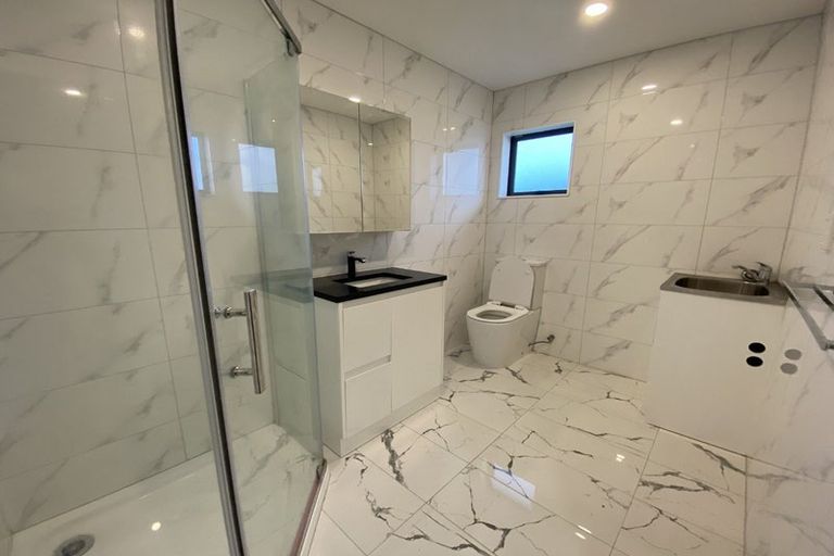 Photo of property in 33a Scotts Road, Manurewa East, Auckland, 2102
