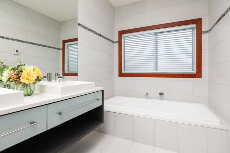 Photo of property in 8 Woodridge Drive, Flagstaff, Hamilton, 3210