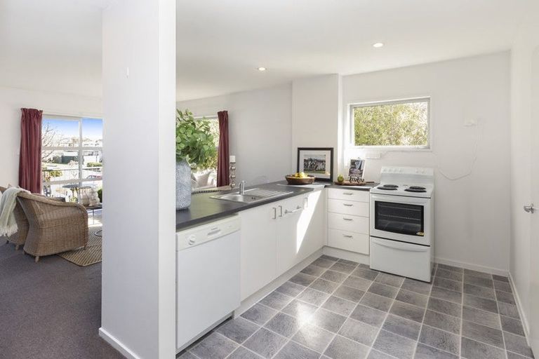 Photo of property in 1/62 Burke Street, Addington, Christchurch, 8024