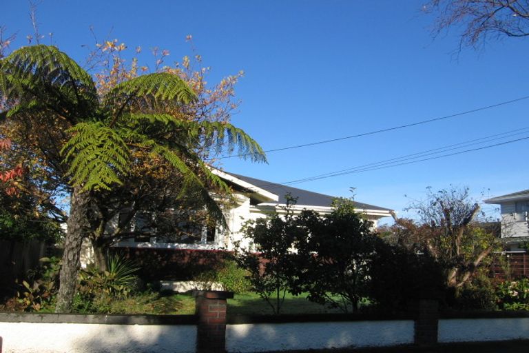 Photo of property in 4 Cudby Street, Woburn, Lower Hutt, 5011