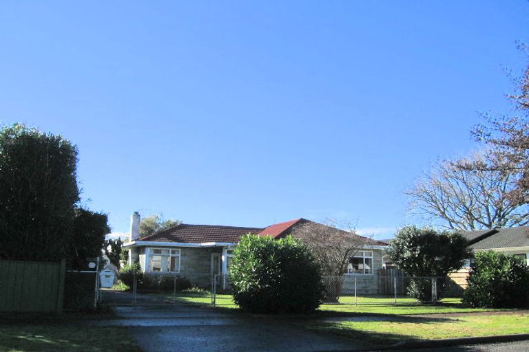 Photo of property in 808 Lyell Street, Akina, Hastings, 4122