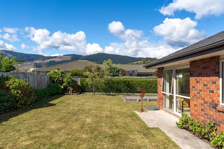 Photo of property in 76 Covent Drive, Stoke, Nelson, 7011