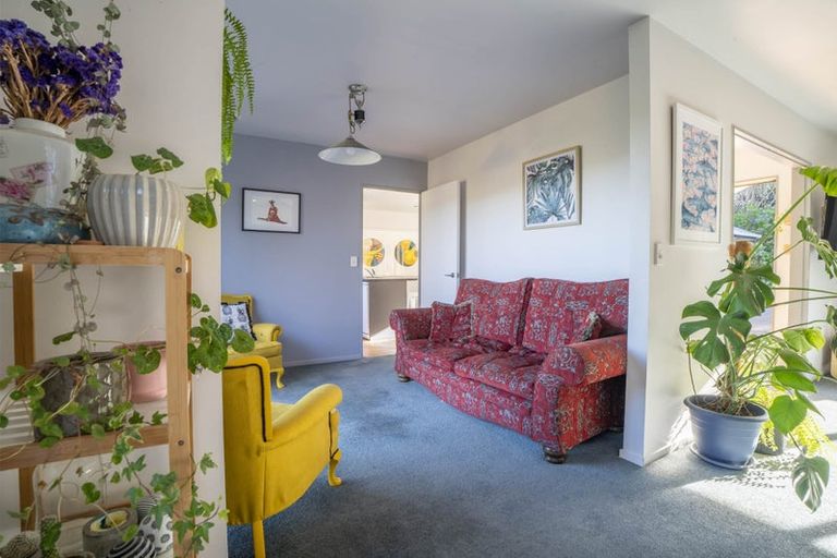 Photo of property in 7 Padstow Place, Camborne, Porirua, 5026