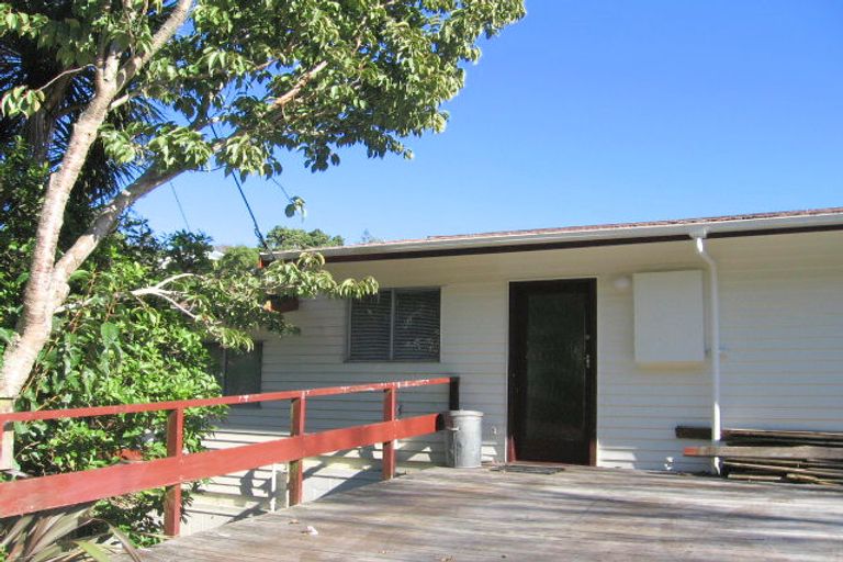 Photo of property in 37 Delhi Crescent, Khandallah, Wellington, 6035