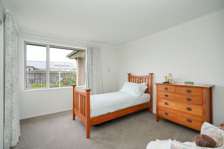 Photo of property in 7 Barker Place, Waikiwi, Invercargill, 9810
