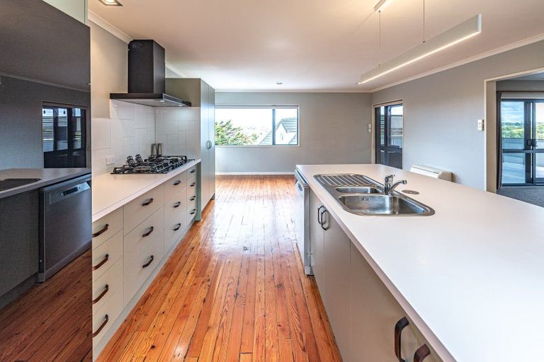 Photo of property in 18 Titter Place, Springvale, Whanganui, 4501