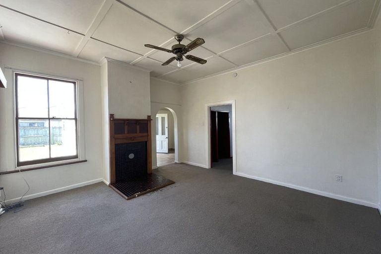 Photo of property in 404 Lyndon Road East, Hastings, 4122