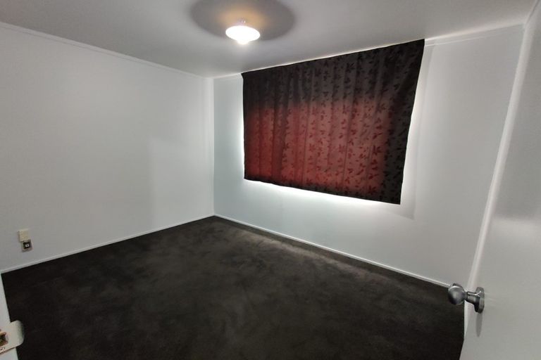 Photo of property in 43 Secretariat Place, Randwick Park, Auckland, 2105