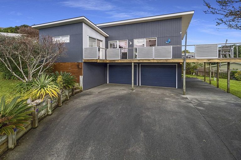 Photo of property in 10 Laika Avenue, Ti Point, Warkworth, 0985