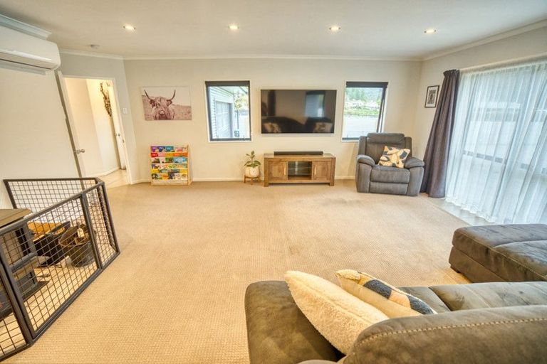 Photo of property in 22-24 Golf Links Road, Kaiata, Greymouth, 7805