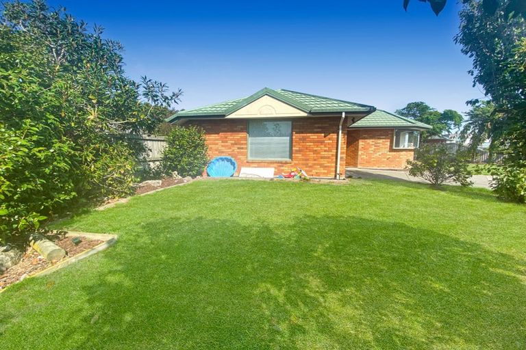 Photo of property in 1 Topham Lane, Hornby, Christchurch, 8042