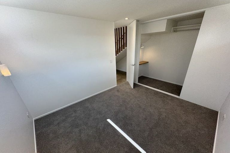 Photo of property in 7b Manor Place, Point Chevalier, Auckland, 1022