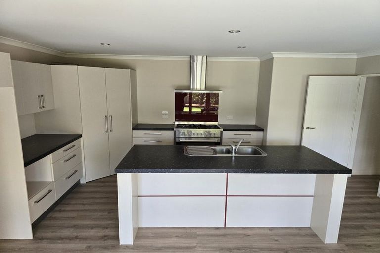 Photo of property in 21 Allingham Lane, Rolleston, 7614