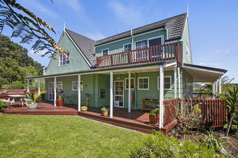 Photo of property in 6d Donnelly Street, Oakura, 4314