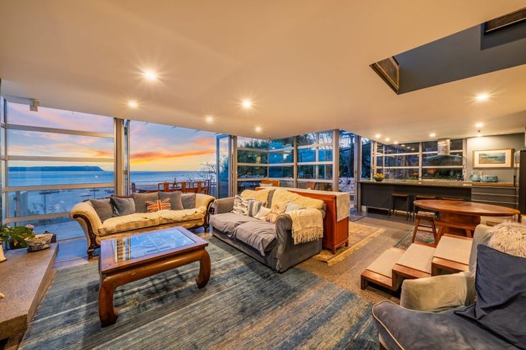 Photo of property in 80 Moana Road, Plimmerton, Porirua, 5026