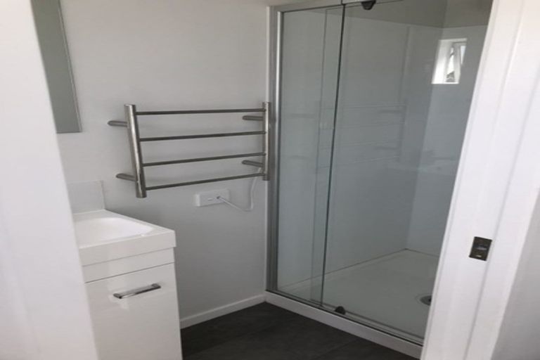 Photo of property in 17/10 Burrows Place, Frankton, Hamilton, 3204