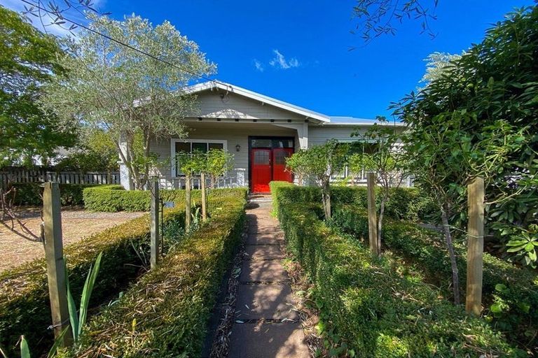 Photo of property in 429 High Street South, Carterton, 5713