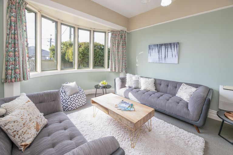 Photo of property in 44 Norwich Street, Linwood, Christchurch, 8062