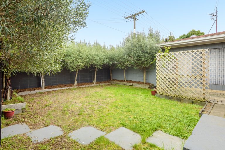 Photo of property in 2/566 Maunganui Road, Mount Maunganui, 3116