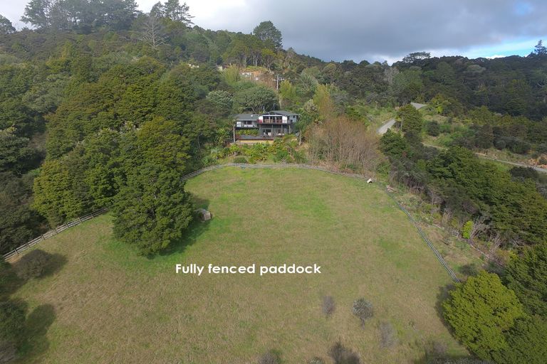 Photo of property in 121 Noakes Hill Road, Puhoi, Silverdale, 0994