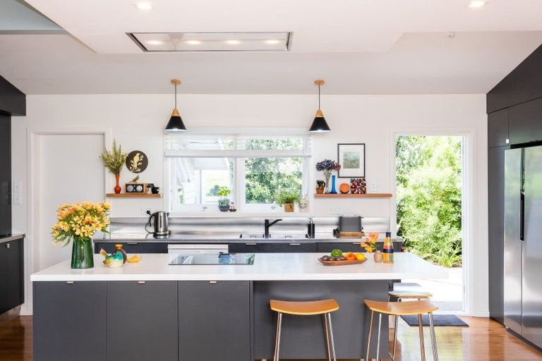 Photo of property in 44 Simla Avenue, Havelock North, 4130