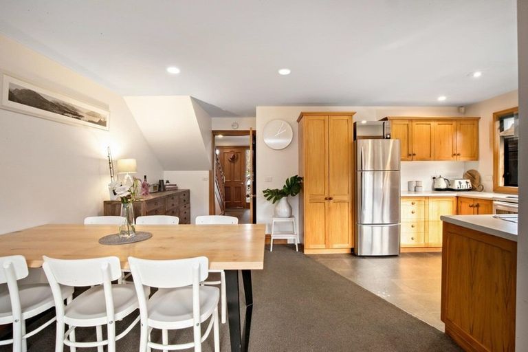 Photo of property in 9a Daveys Place, Arrowtown, 9302