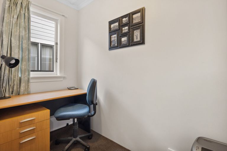 Photo of property in 48 Bathgate Street, South Dunedin, Dunedin, 9012