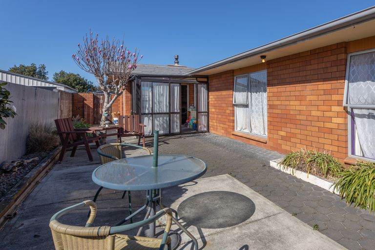 Photo of property in 2 Will Place, Rangiora, 7400