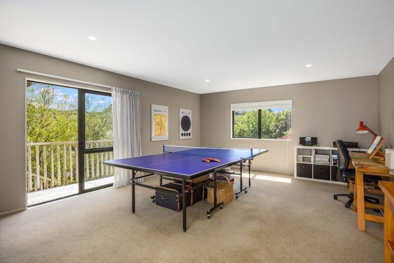 Photo of property in 96 Leeward Drive, Whitby, Porirua, 5024