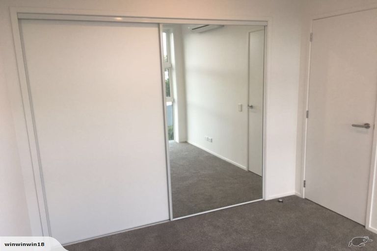 Photo of property in 1014 Great North Road, Point Chevalier, Auckland, 1022