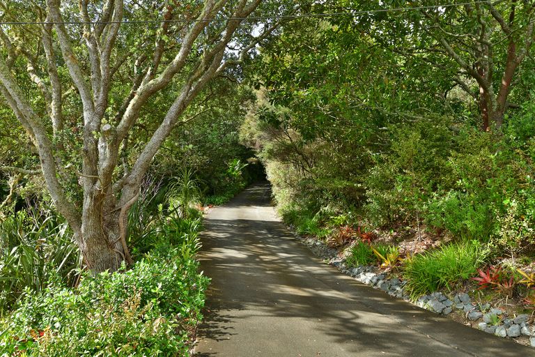 Photo of property in 121 Noakes Hill Road, Puhoi, Silverdale, 0994