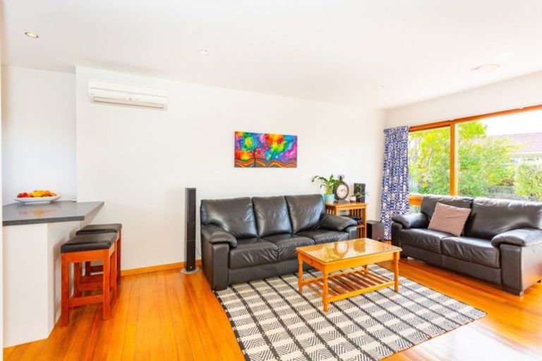 Photo of property in 1/30 Erin Crescent, Mairehau, Christchurch, 8013