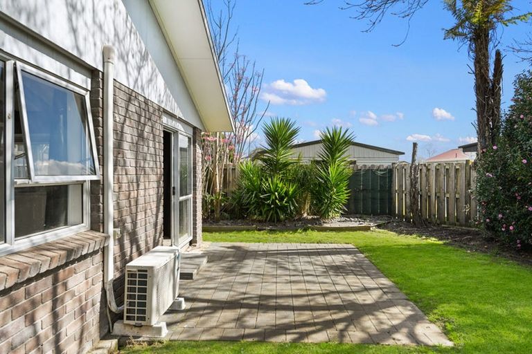 Photo of property in 7 Dale Place, St Andrews, Hamilton, 3200