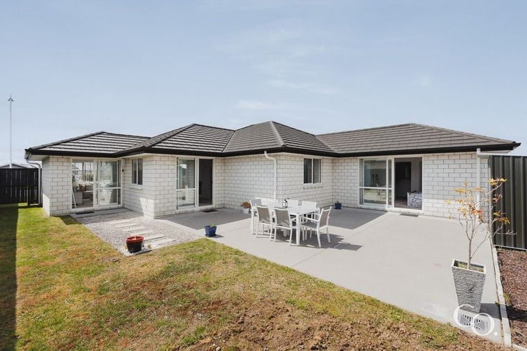 Photo of property in 98 Te Ranga Memorial Drive, Pyes Pa, Tauranga, 3112