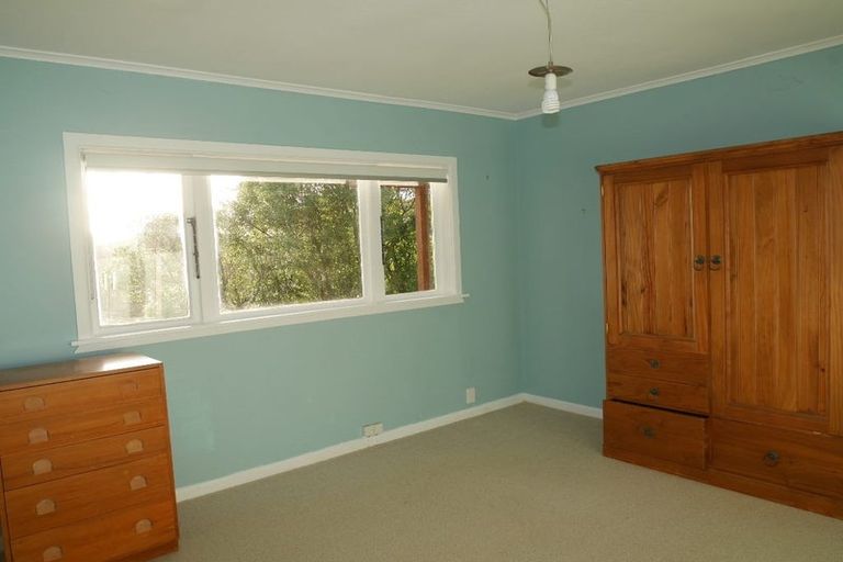 Photo of property in 82 Cluny Road, Plimmerton, Porirua, 5026
