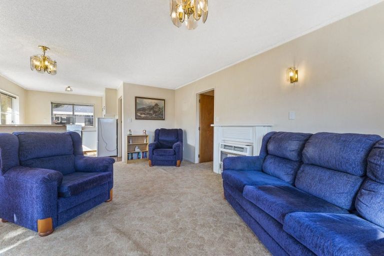 Photo of property in 1/99 Vogel Street, Roslyn, Palmerston North, 4414