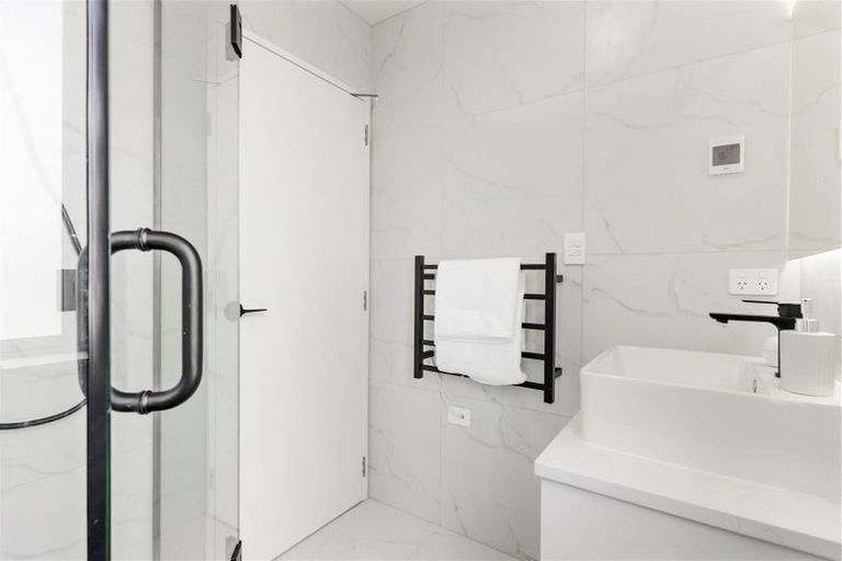 Photo of property in 14 Corporal Street, Papakura, 2110