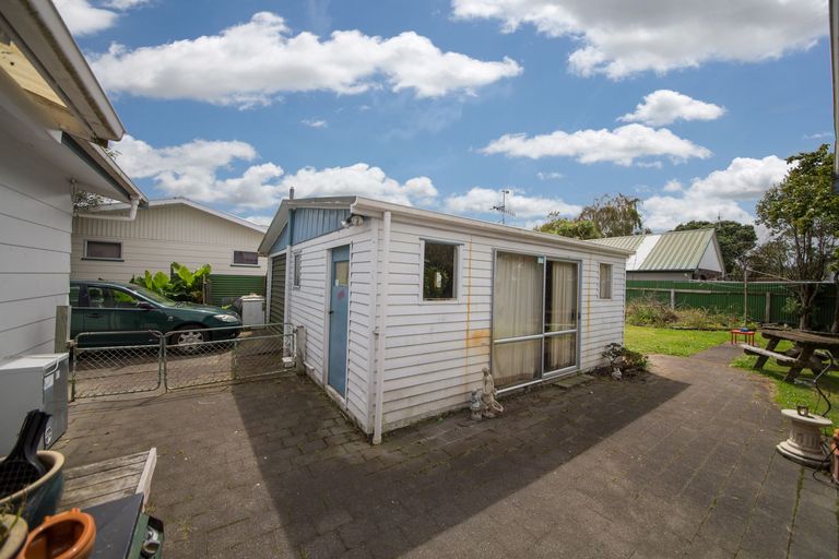 Photo of property in 4 Turakina Street, Westbrook, Palmerston North, 4412