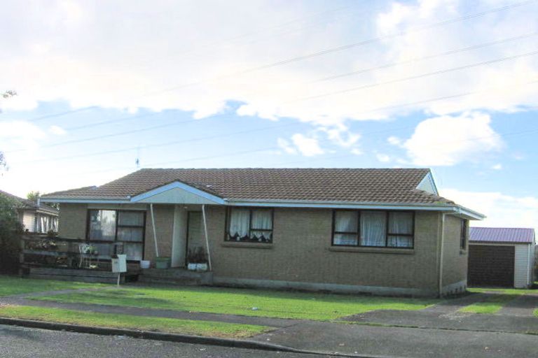 Photo of property in 29 Darnell Crescent, Clover Park, Auckland, 2019