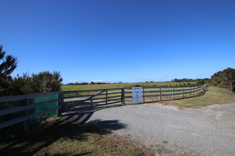 Photo of property in 22 Ronas Place, Kaingaroa, Kaitaia, 0483